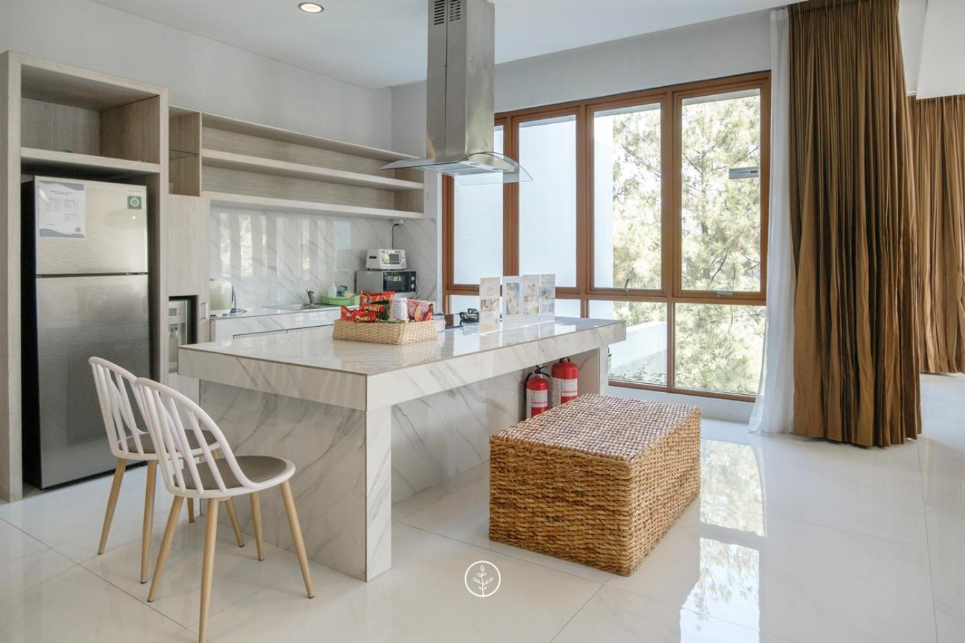 Asmaya Hill View Villa 7 Bedrooms With A Private Swimming Pool บันดุง ภายนอก รูปภาพ