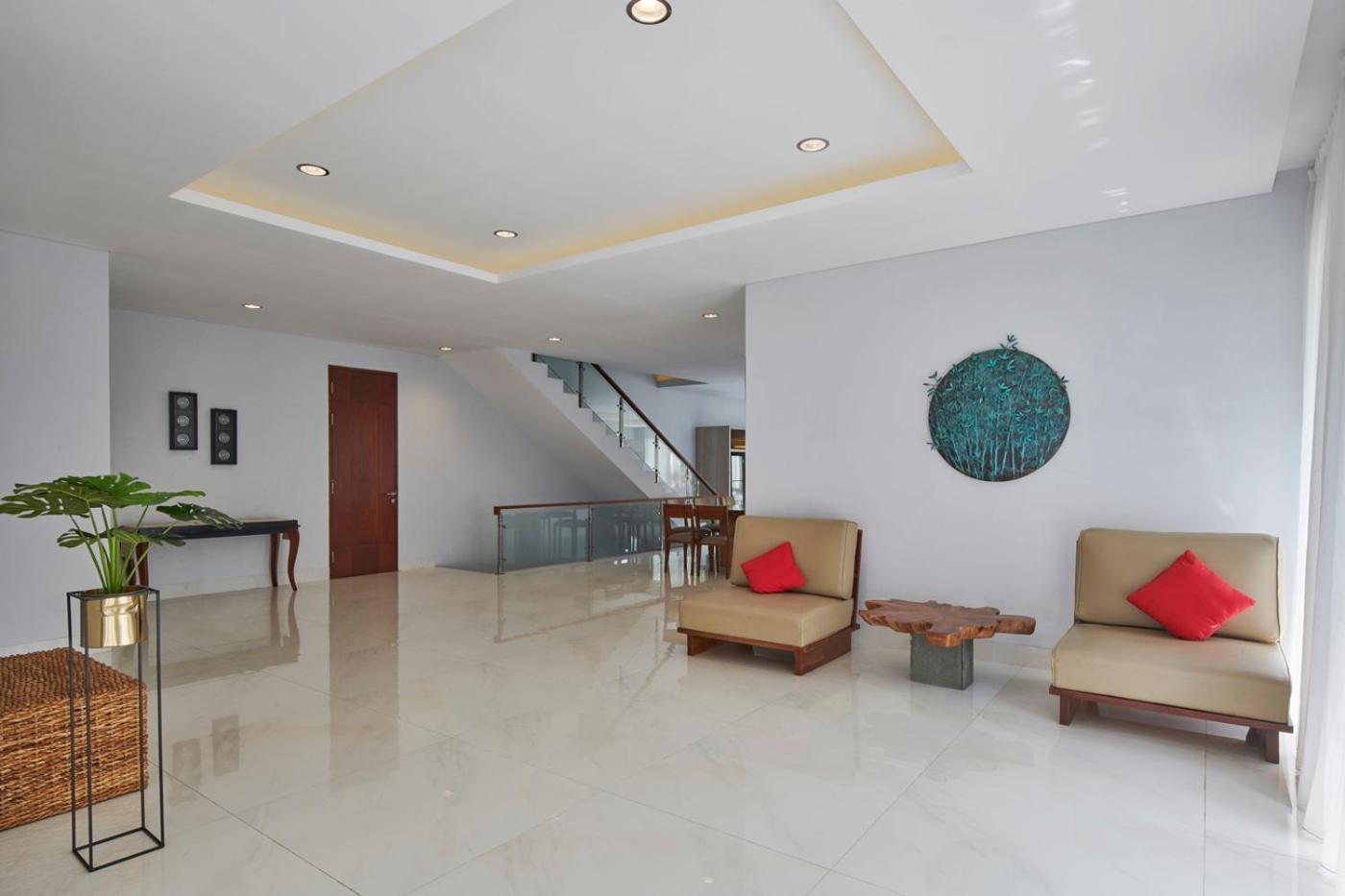 Asmaya Hill View Villa 7 Bedrooms With A Private Swimming Pool บันดุง ภายนอก รูปภาพ