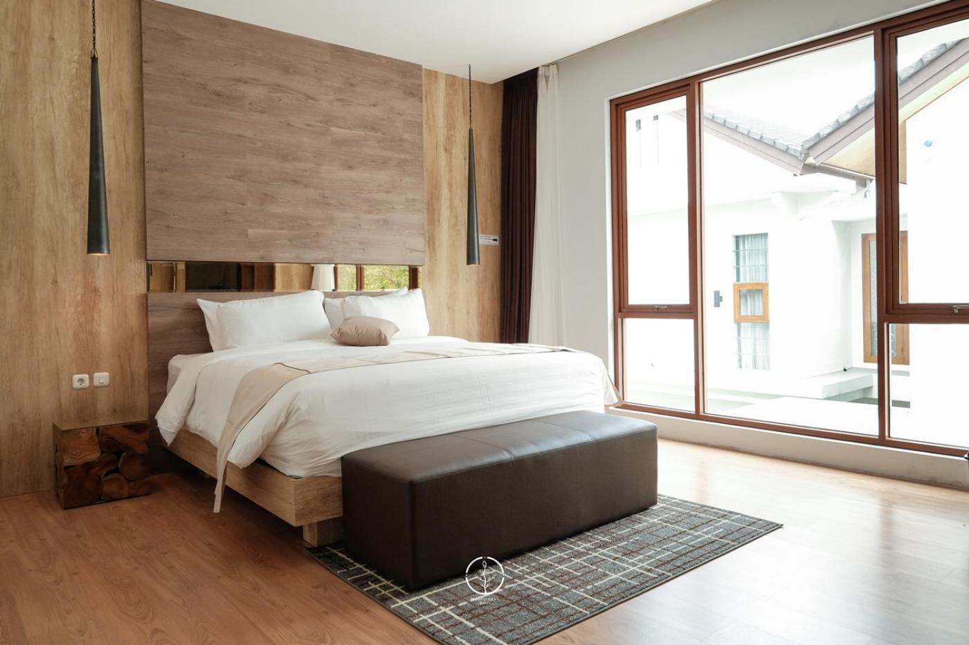 Asmaya Hill View Villa 7 Bedrooms With A Private Swimming Pool บันดุง ภายนอก รูปภาพ
